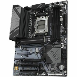 Scheda Madre Gigabyte B650 EAGLE AX AMD AMD B650 AMD AM5