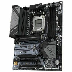 Scheda Madre Gigabyte B650 EAGLE AX AMD AMD B650 AMD AM5